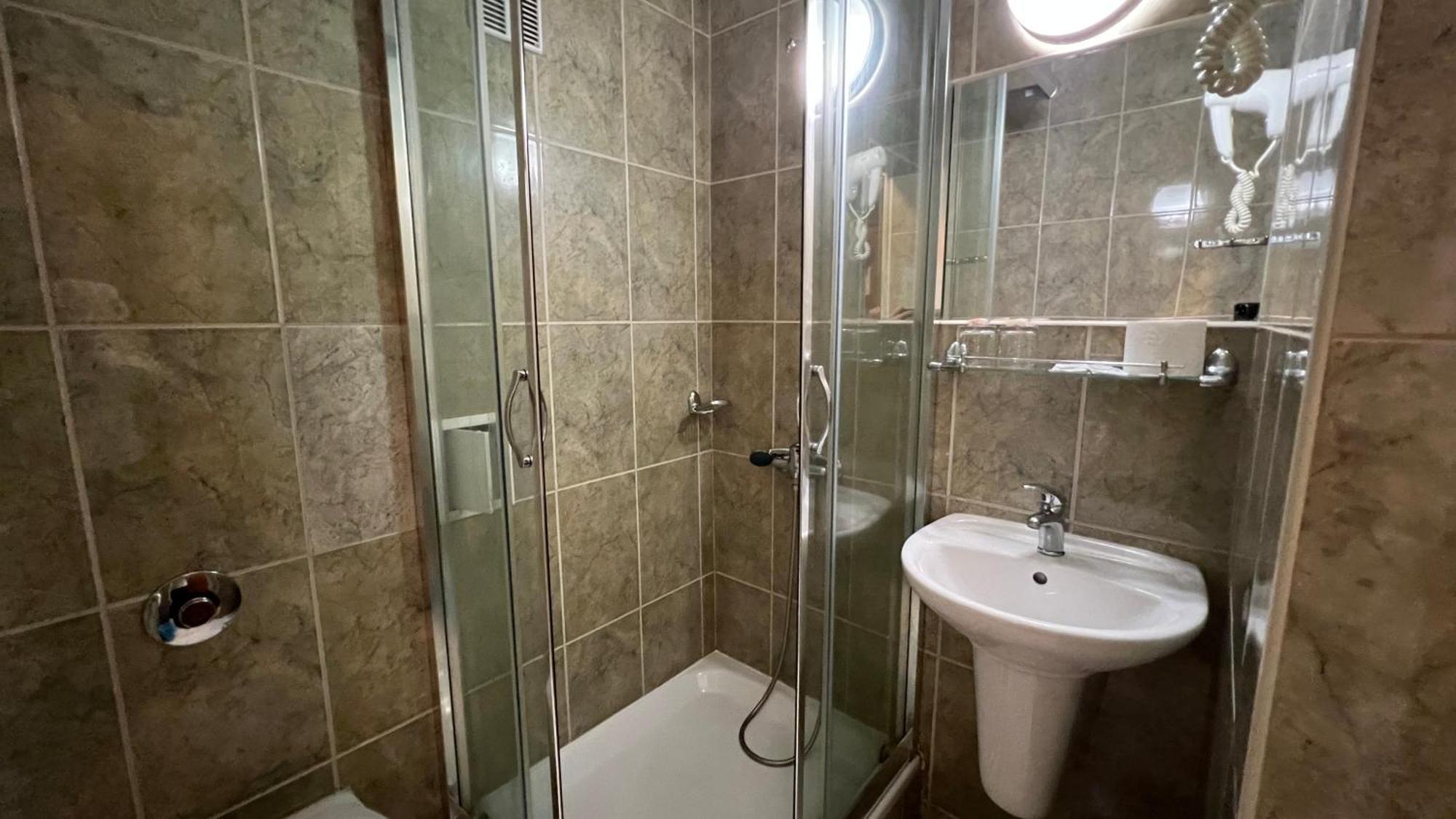 Hotel Gorna Banya Sófia Quarto foto